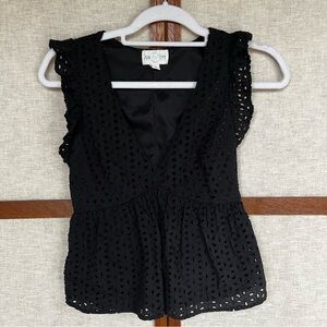 June & Ivy Black Eyelet Sleeveless V-Neck Top - XS